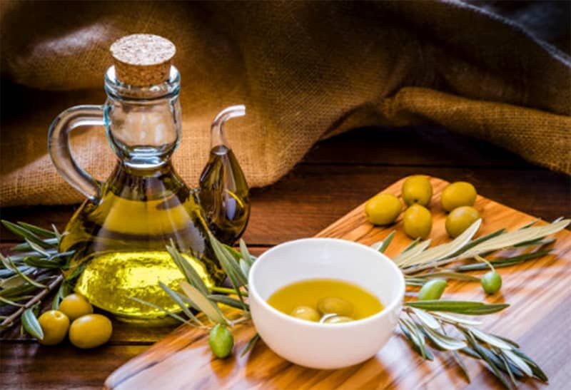 تصویر 4 از روغن زیتون تصفیه شده فومنات مناسب پخت و پز روزانه